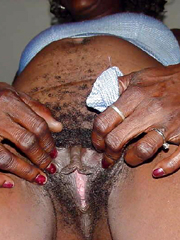 African Black Granny Pussy - Very old black granny with huge and hairy pussy. Photo #4